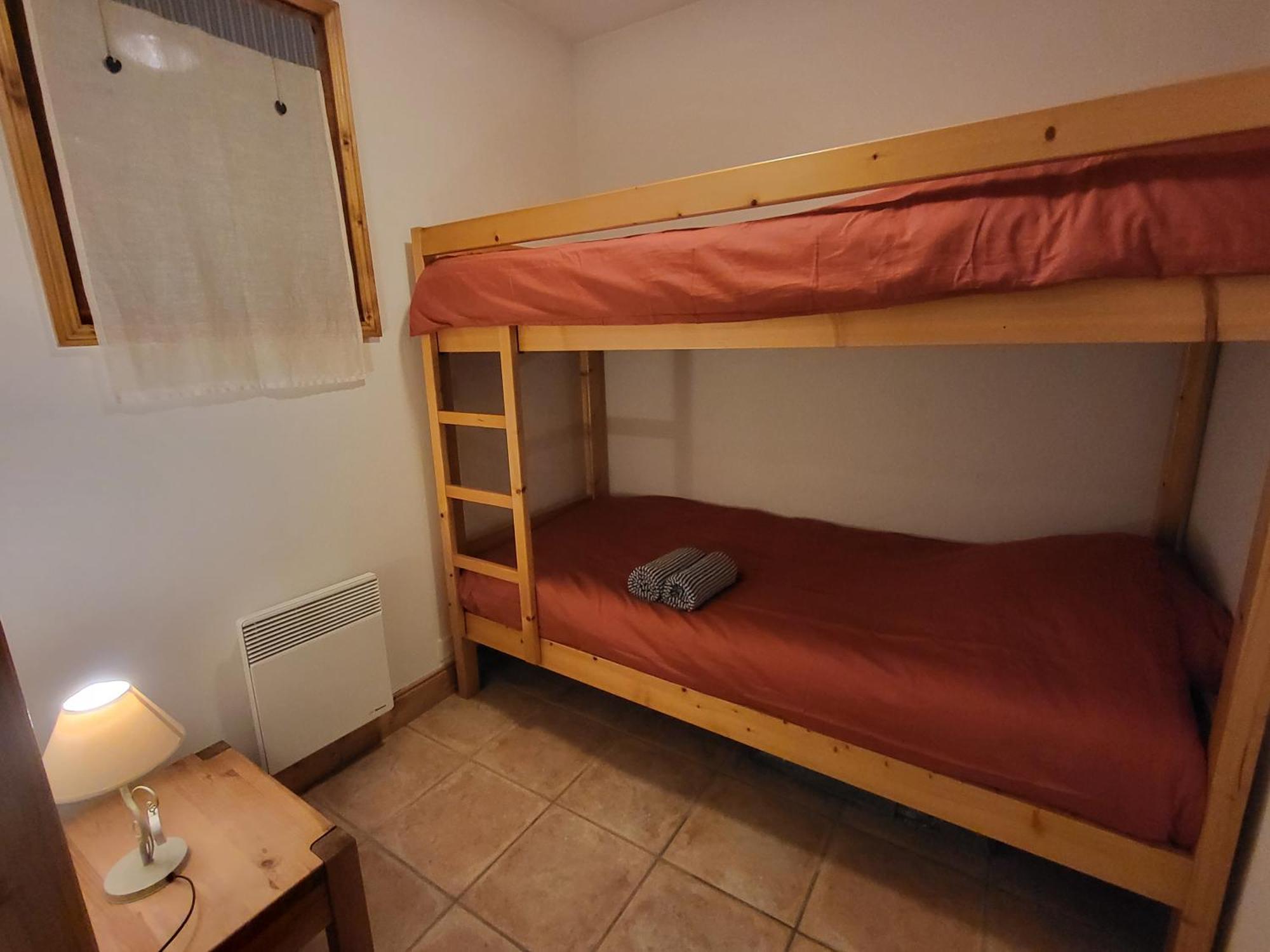 Ecrins A4, 1 Bedroom Apartment With Bunk Room, Central Samoens Exterior photo